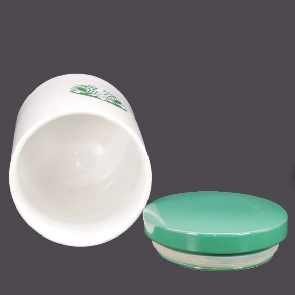 Starbucks large coffee canister. Green Mermaid branding  logo 9.5 tall ⭐️⭐️⭐️⭐️ - Picture 3 of 13